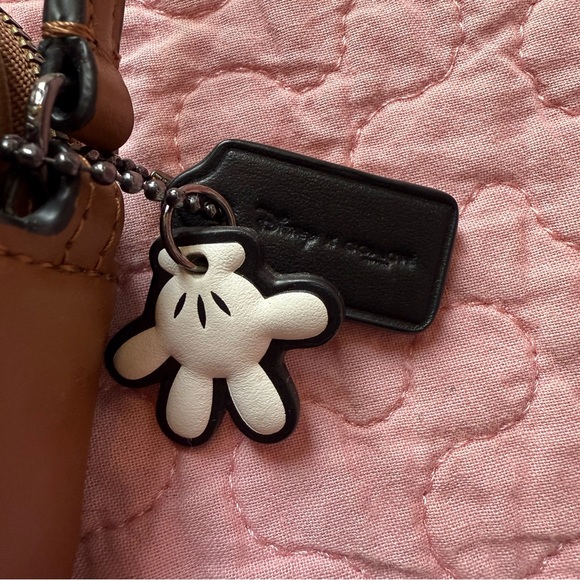 🌟COACH X Disney✨Limited Edition✨ Brown Crossbody Bag with Mickey Mouse Design - Picture 6 of 14